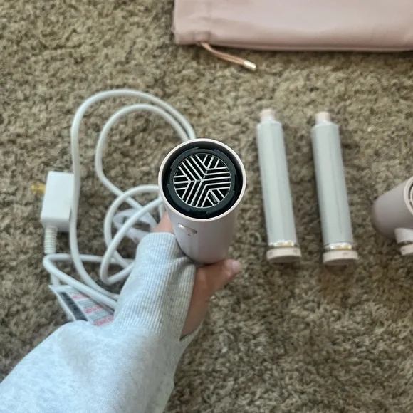 T3 Aire 360 Ceramic Air Styler Blowout kit. - Picture 5 of 10